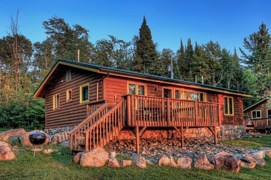rental cabin at Richardson’s Shangri-La Resort, a Minnesota Fishing Resort